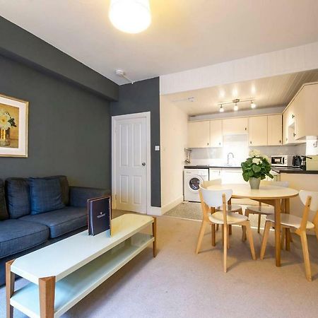 Joivy Charming Apt Close To City Centre EDI Exterior photo