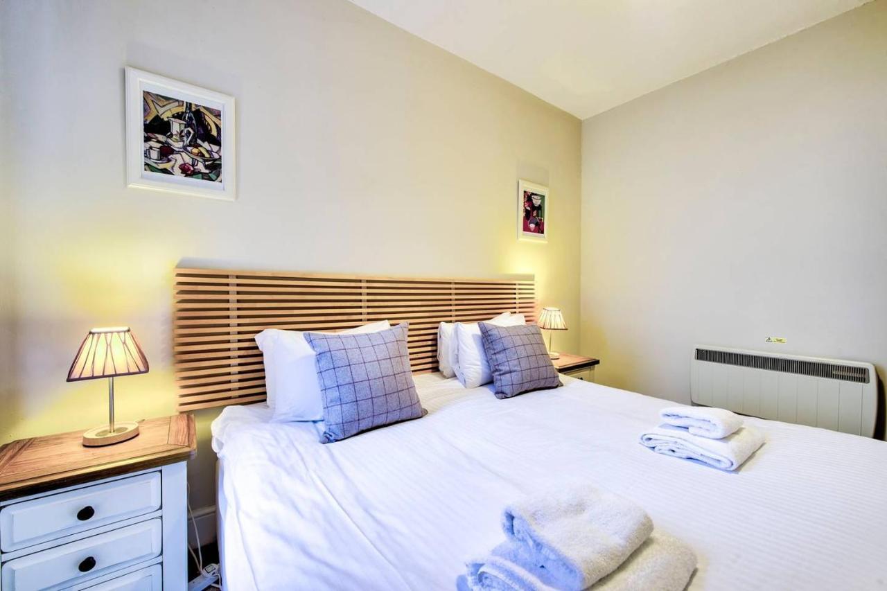 Joivy Charming Apt Close To City Centre EDI Exterior photo