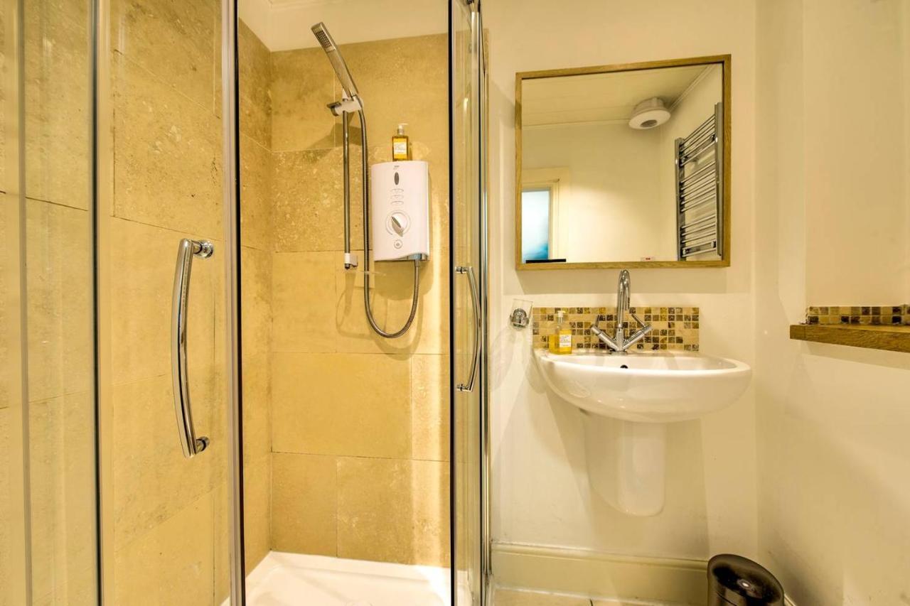 Joivy Charming Apt Close To City Centre EDI Exterior photo